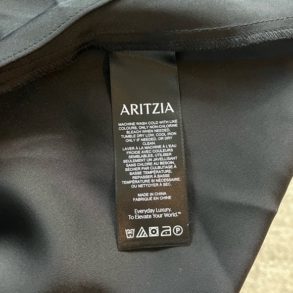 Aritzia Babaton Closing Satin Formal Elegant Black Evening V-Neck Dress Sz  M - Picture 15 of 15